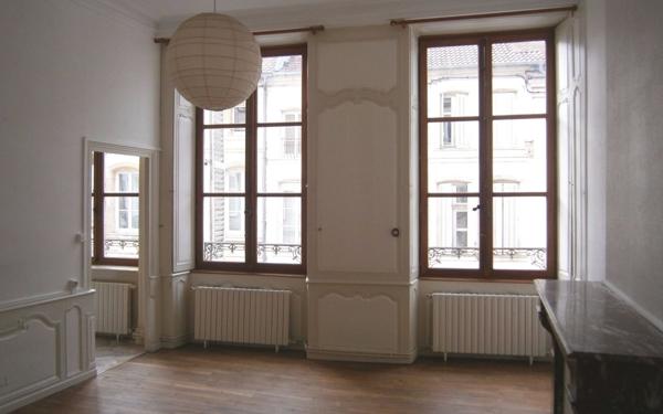 Appartement à louer    2 pièces •  Neufchâteau