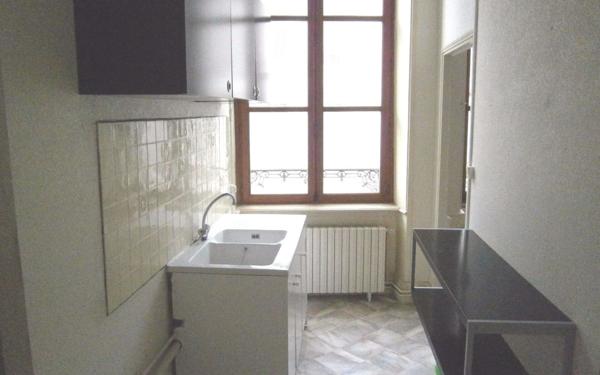 Appartement à louer    2 pièces •  Neufchâteau