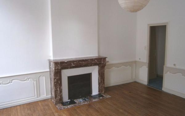 Appartement à louer    2 pièces •  Neufchâteau