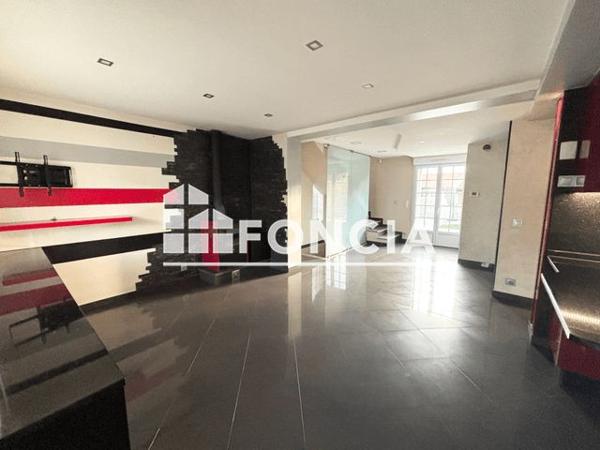 À vendre Maison 5 pièces 131 m² - Paray-vieille-poste 91550