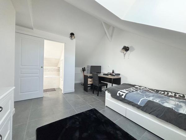 Belle maison familiale de 120m2 rénovée à St Doulchard