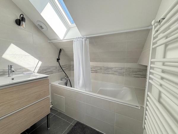 Belle maison familiale de 120m2 rénovée à St Doulchard