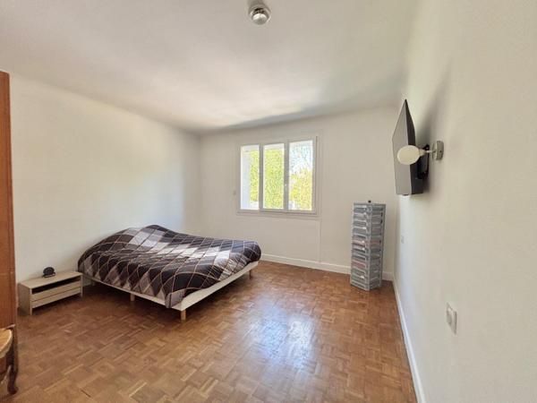 Belle maison familiale de 120m2 rénovée à St Doulchard