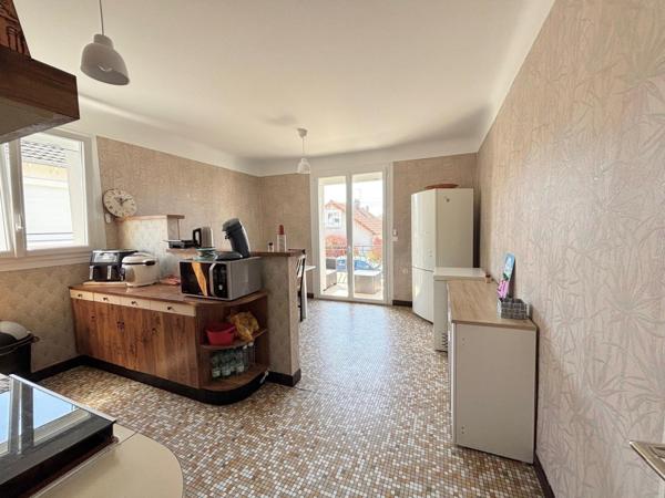 Belle maison familiale de 120m2 rénovée à St Doulchard