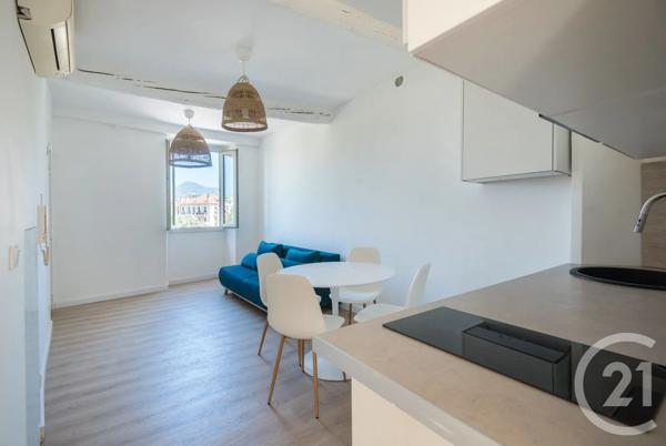 Appartement F2 à vendre  2 pièces - 32 m 2   NICE  - 06
