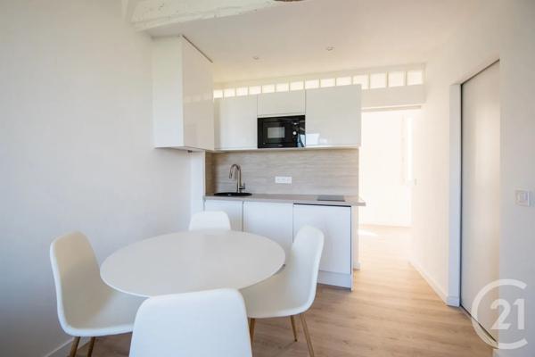 Appartement F2 à vendre  2 pièces - 32 m 2   NICE  - 06
