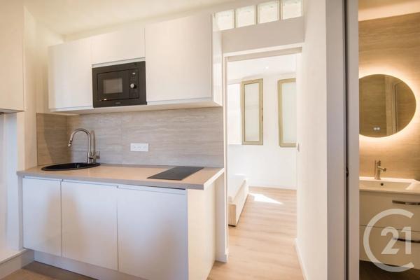 Appartement F2 à vendre  2 pièces - 32 m 2   NICE  - 06