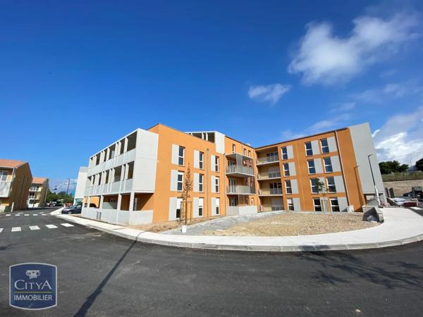 Appartement à louer 2 pièces 45.38m² Port-de-Bouc (13110)