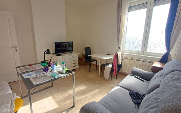 Appartement à louer    2 pièces •  Hazebrouck
