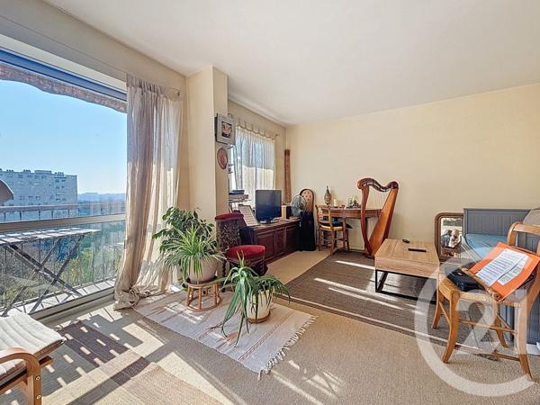 Appartement F5 à vendre  5 pièces - 75 m2 FRESNES - 94