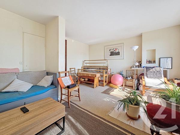 Appartement F5 à vendre  5 pièces - 75 m2 FRESNES - 94