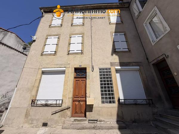 Vente                                                      Maison
                        
                     9 pièces                      197 m2                     à Lavelanet