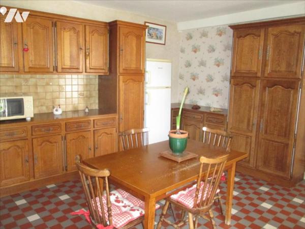 MAISON 4 CHAMBRES A PUSY