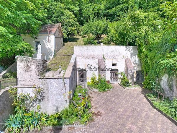 Maison familiale 4 pièces de 70m² avec dépendance en tuffeau et jardin arboré – PONCE SUR LE LOIR (72)
