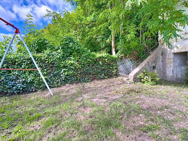 Maison familiale 4 pièces de 70m² avec dépendance en tuffeau et jardin arboré – PONCE SUR LE LOIR (72)