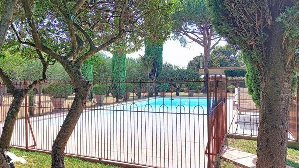 Maison à vendre 630 000 € Labastide-Saint-Pierre 8 p 148 m² DPE E