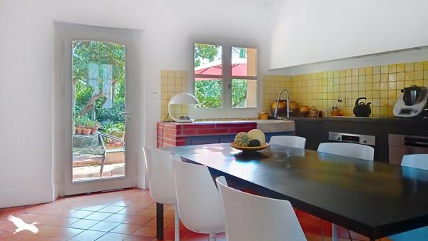 Maison à vendre 630 000 € Labastide-Saint-Pierre 8 p 148 m² DPE E