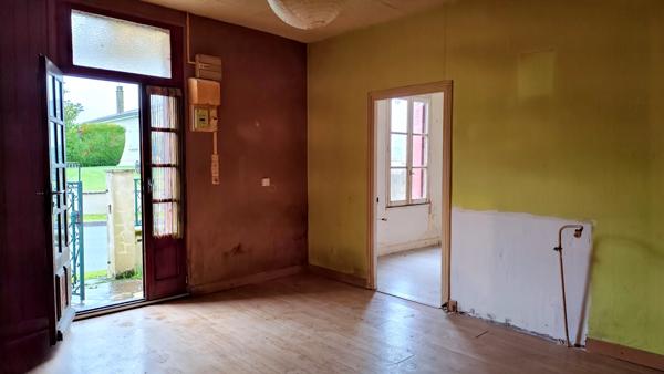 Maison à vendre à Champagne-Mouton (16350) - Charente