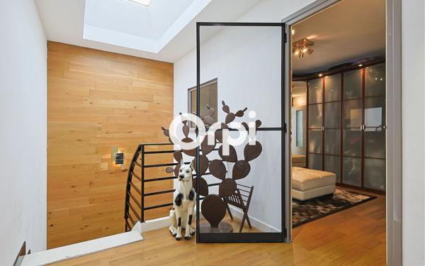 Maison à vendre    8 pièces • 300 m2 Tourcoing