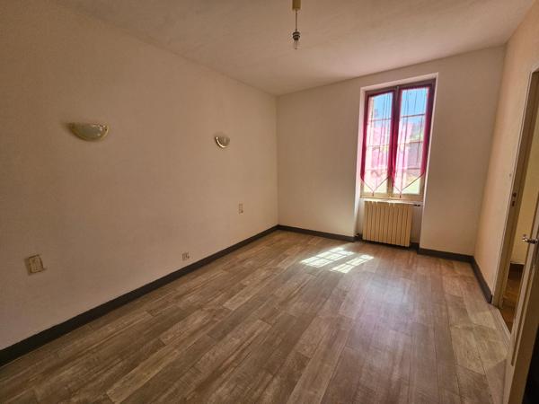 Maison à GENNETEIL, 49490 - 5 pièces 105m²