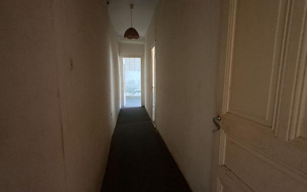 Maison à vendre    3 pièces • 100 m2 Thourie