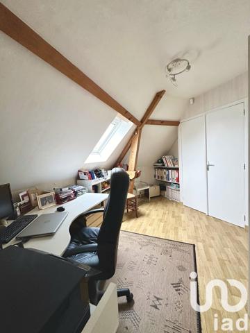 Maison à vendre 8 pièces 146 m² Saint-Julien-les-Villas