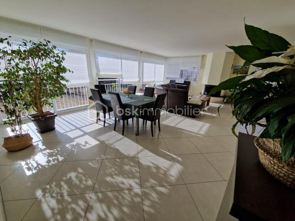 Maison de village de 240 m²