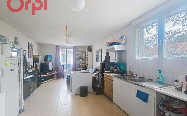 Appartement à vendre    2 pièces • 45,30 m2 Vichy