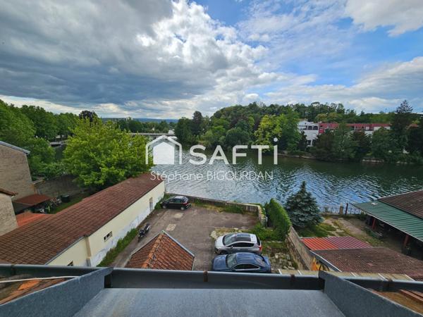 Plateau brut 155m², Audincourt, stationnement privatif