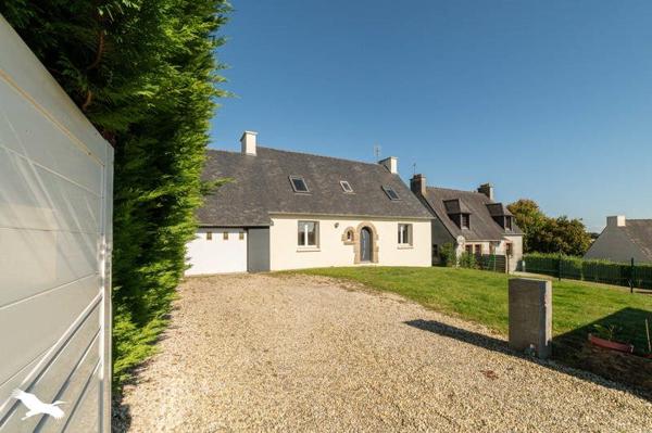 Maison à vendre |  Saint-Martin-des-Champs |  4 pièces | 100 m²