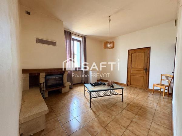 Maison mitoyenne à rénover - 3 pièces