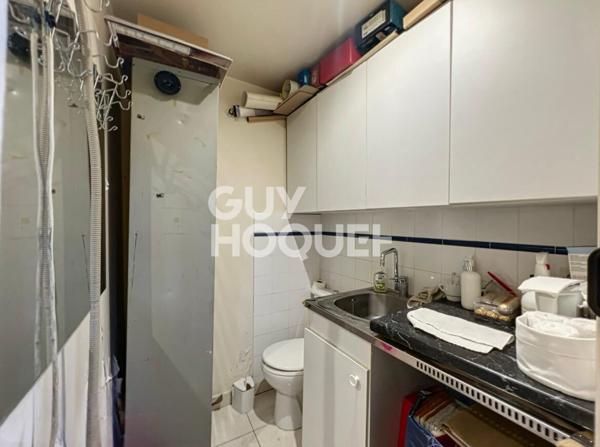 Local commercial Saint Denis