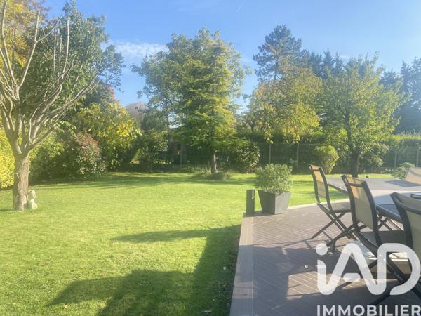 Maison à vendre 8 pièces 240 m² Villennes-sur-Seine