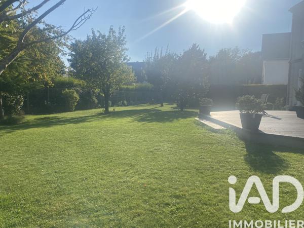 Maison à vendre 8 pièces 240 m² Villennes-sur-Seine