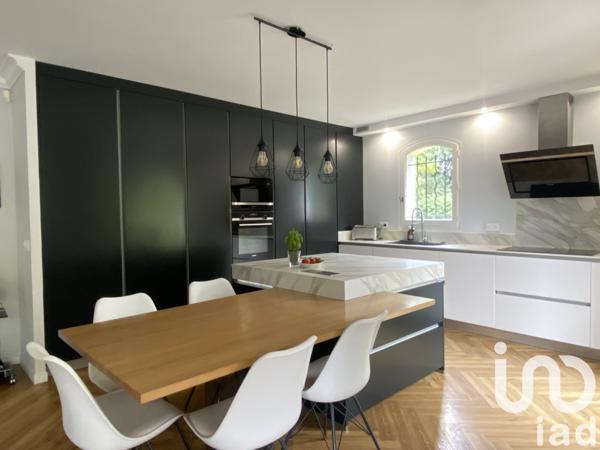 Maison à vendre 8 pièces 240 m² Villennes-sur-Seine