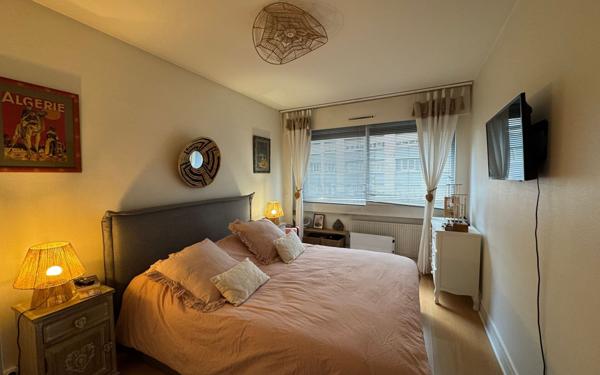 Appartement à louer    2 pièces • 44,52 m2 Paris 15