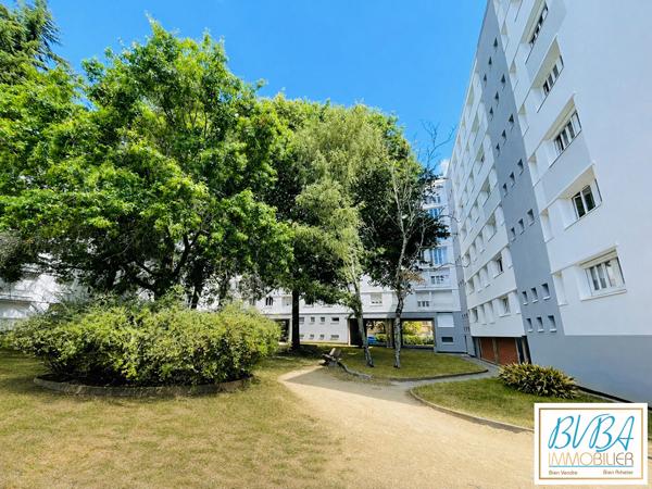 À vendre appartement calme au coeur d'une copropriété ravalée et isolée - 4 chambres - Ascenseur - Stationnement privé sécurisé , Nantes