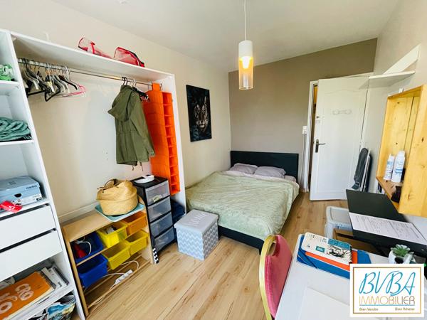 À vendre appartement calme au coeur d'une copropriété ravalée et isolée - 4 chambres - Ascenseur - Stationnement privé sécurisé , Nantes
