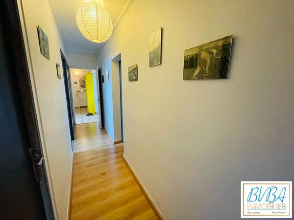 À vendre appartement calme au coeur d'une copropriété ravalée et isolée - 4 chambres - Ascenseur - Stationnement privé sécurisé , Nantes