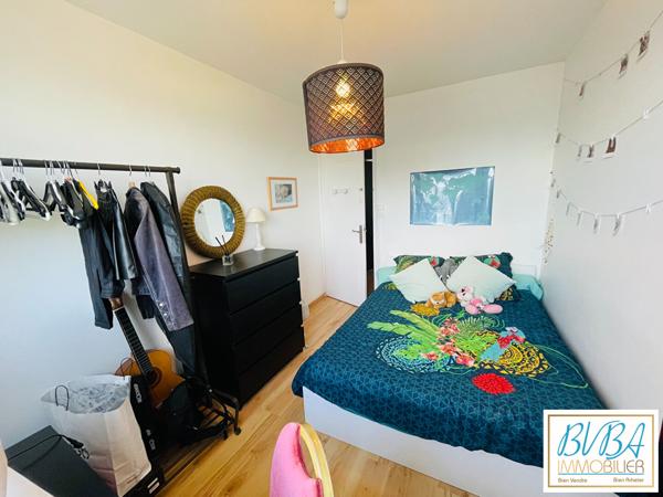 À vendre appartement calme au coeur d'une copropriété ravalée et isolée - 4 chambres - Ascenseur - Stationnement privé sécurisé , Nantes