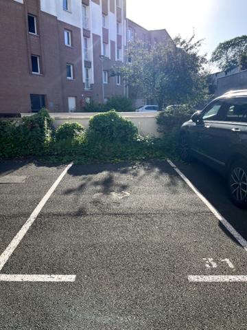 Location parking / box Lille - 100 € / mois