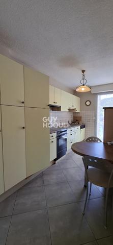 Bel appartement avec balcon et ascenseur