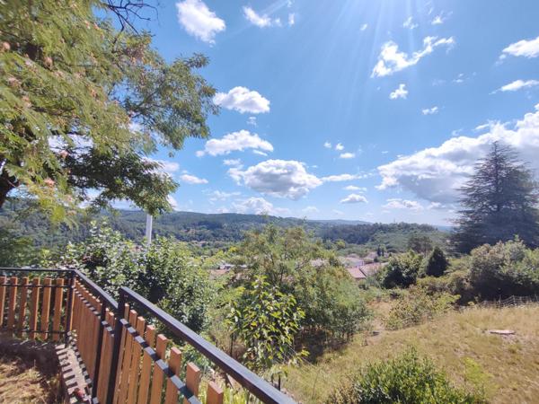 A saisir maison d'habitation avec vue sur les hauteurs de Labégude