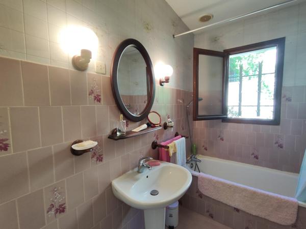 A saisir maison d'habitation avec vue sur les hauteurs de Labégude