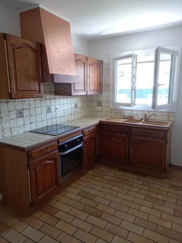 Vente                                                      Maison
                        
                     4 pièces                      90 m2                     à Pessac
