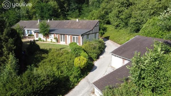 A 5mn de la gare de Soissons-Maison plain-pied 240 m² – piscine intérieure