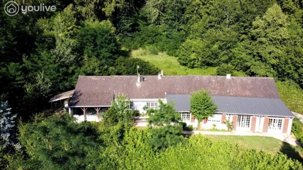 A 5mn de la gare de Soissons-Maison plain-pied 240 m² – piscine intérieure