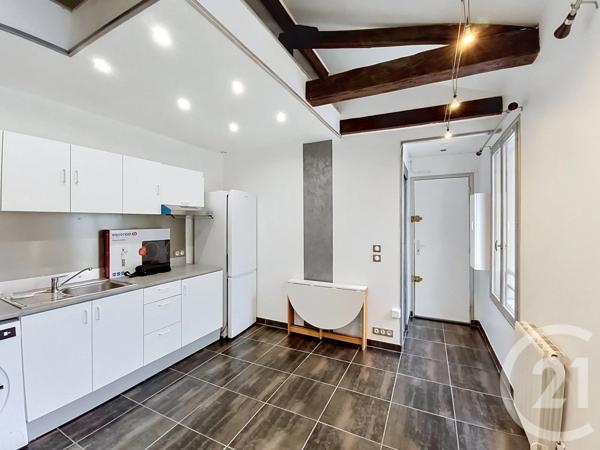 Appartement F2 à vendre  2 pièces - 27 m 2   AUBERVILLIERS  - 93