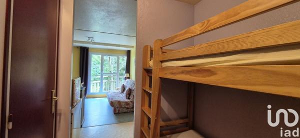 Appartement 2 pièces de 30 m² à Laveissière (15300)