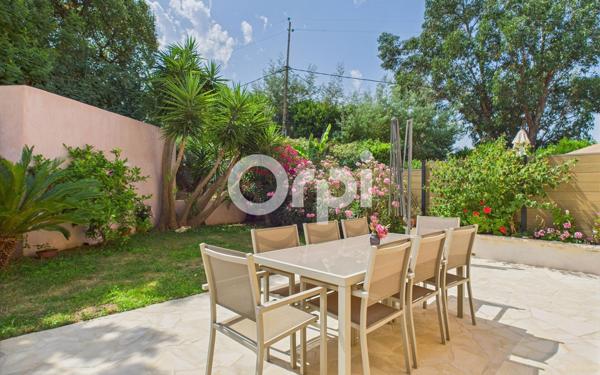 Maison à vendre    4 pièces • 129,03 m2 Mandelieu-la-Napoule